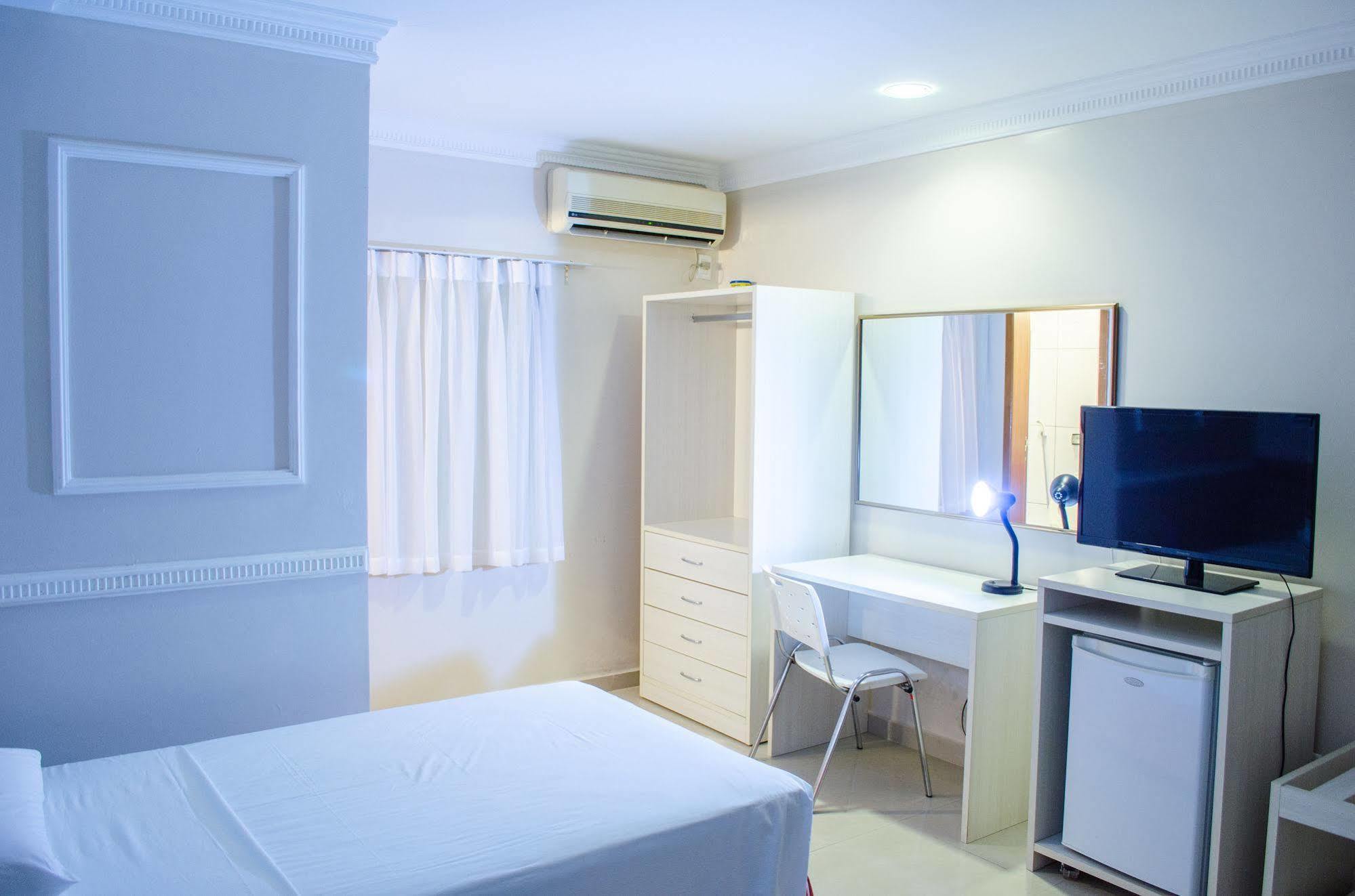 Atalanta Hotel Macapa  Luaran gambar